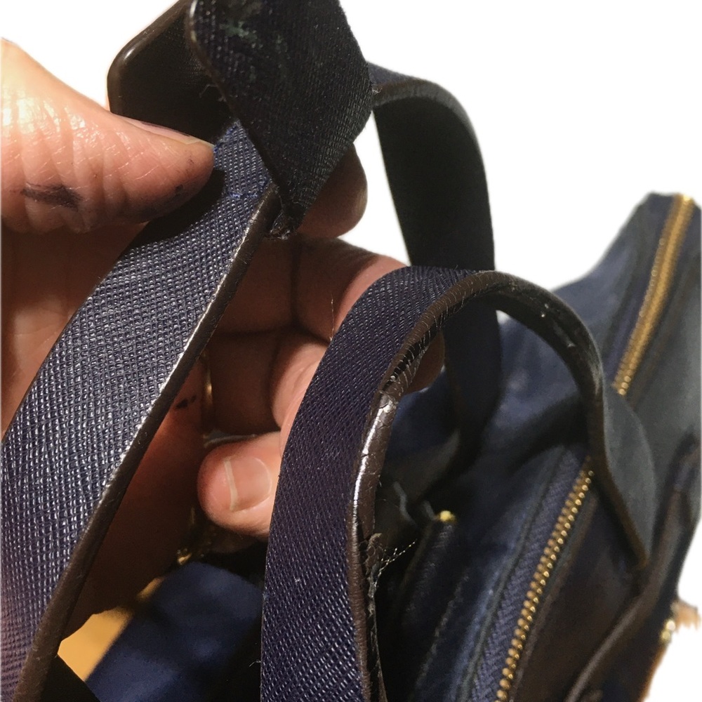Henri Bendel Jet Set Backpack Sling Back Shoulder Bag Navy Blue - Picture 5 of 16
